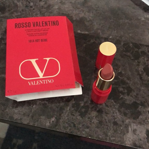 Valentino beauty set - Picture 10 of 14